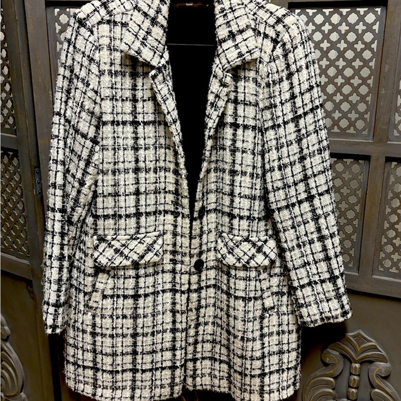 Spring weight jacket - Picture 2 of 3